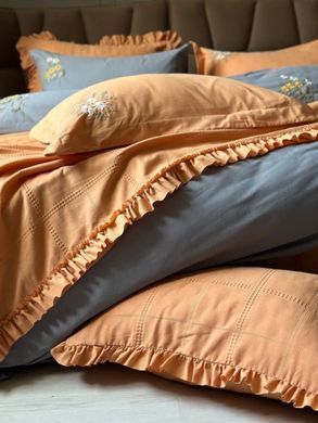 Фото Постельное белье с покрывалом-пике и вышивкой Saheser Fiorella Orange Варена Хлопок