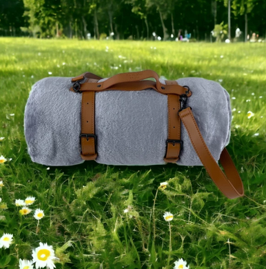 Фото Однотонний флісовий плед Wellsoft Travel з ременем Сірий тревел флісовий 8171-R