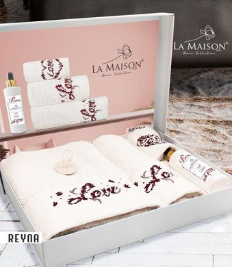 Фото Набір махрових рушників La Maison 100% Бавовна Reyna Love 50Х90 + 70Х140 + 30х50