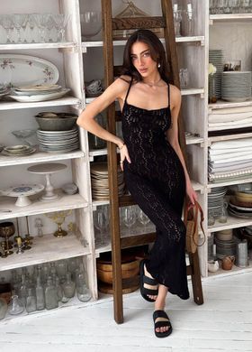 Фото Ажурное платье макси на тонких бретелях Lace Черное