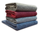 Фото №2 из 4 товара Шерстяной плед Love You Бордовый