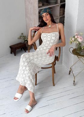 Фото Ажурное платье макси на тонких бретелях Lace Молочное