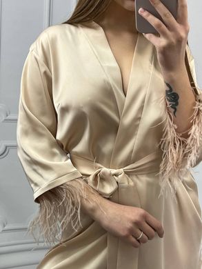 Фото Женский Шелковый халат с перьями Золото