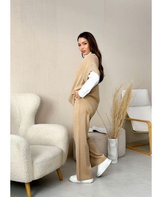 Фото Жіноча трикотажна в'язана жилетка Jolie Бежевий 028440 028442