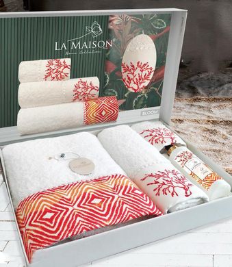 Фото Набор махровых полотенец La Maison 100% Хлопок Bloom  50Х90 + 70Х140 + 30х50