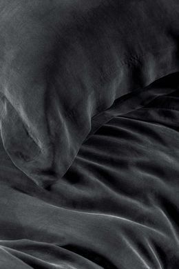 Фото Постельное белье из искусственного шелка Issimo Vegan Silk Jade Blacky