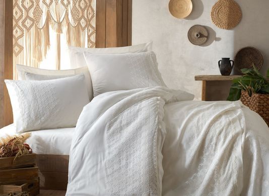 Фото Комплект постельного белья с кружевом + Покрывало Dantela Vita Ipek