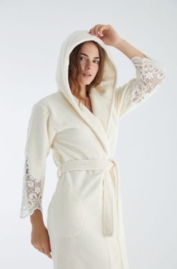 Фото Жіночий велюровий халат з мереживною обробкою Nusa 4150 Krem Кремовий