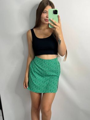Фото Зеленая мини юбка из софта